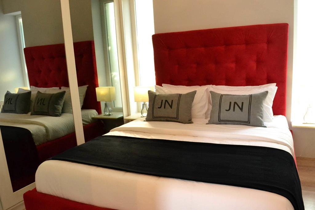 Jn Boutique Apartments Бухарест Номер фото