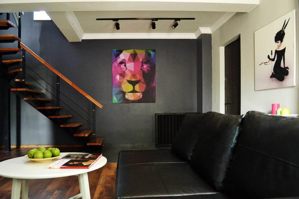 Jn Boutique Apartments Бухарест Номер фото
